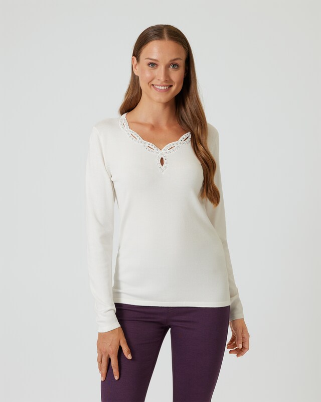 Pullover mit Perlen-Deko