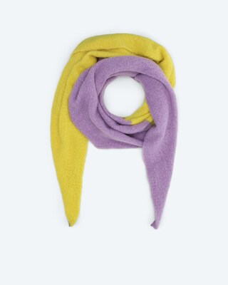 Strickschal mit Farbverlauf