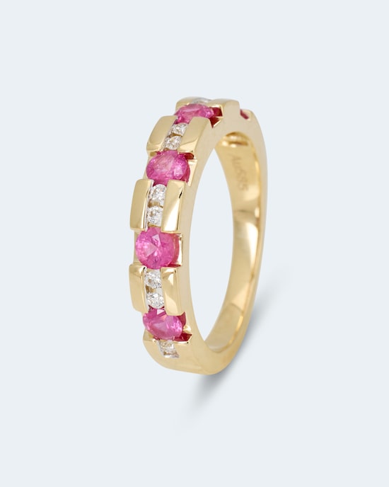 Produktabbildung für Ring mit Pink Saphir & Brillant