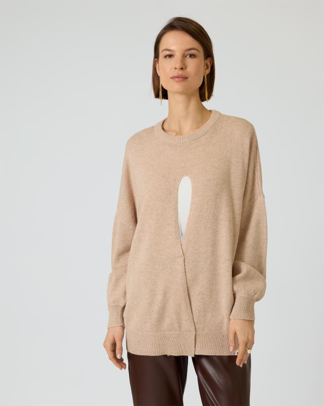 Pullover mit Cut-Out