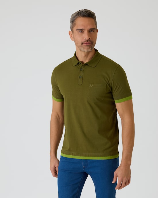 Produktabbildung für Poloshirt mit Farbkontrast