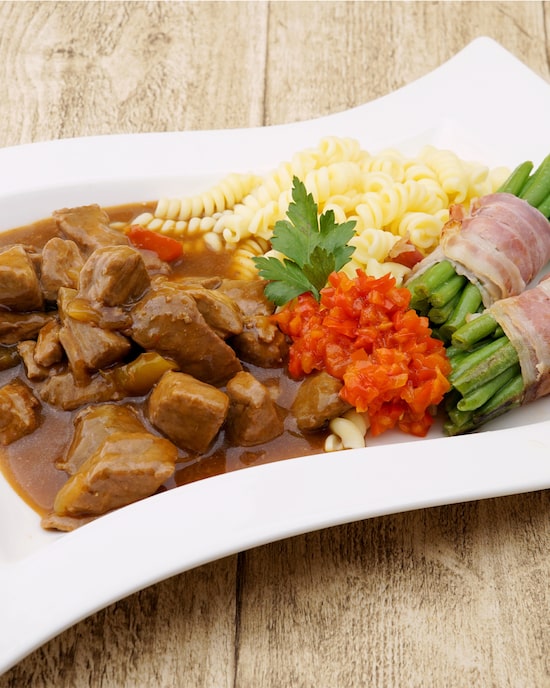 Produktabbildung für Rindergulasch mit Soße