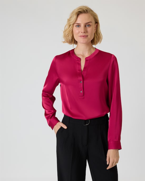 Produktabbildung für Bluse mit kurzer Knopfleiste