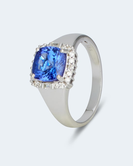 Produktabbildung für Ring mit Tansanit AAAAA & Brillanten
