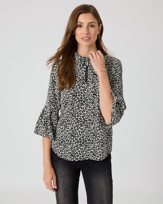 Produktabbildung für Bluse mit Leodruck