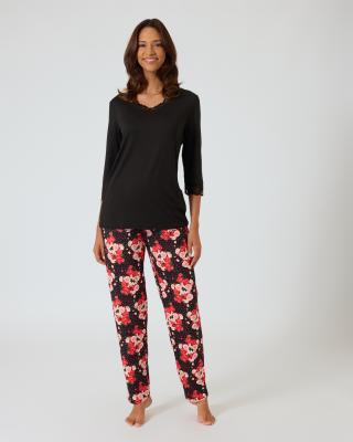 Pyjama "Blumen mit Spitze"