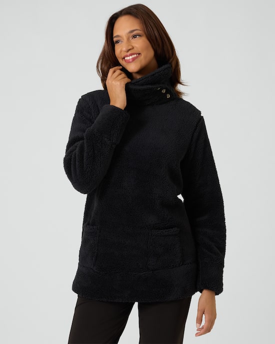 Produktabbildung für Kuschel-Longpullover mit Knopfdetails