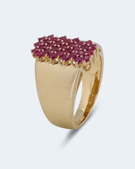 Produktabbildung für Ring mit Edelstein