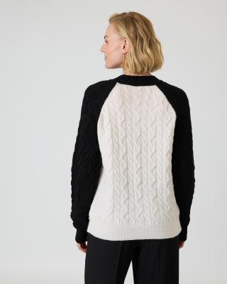 Pullover mit Zopfmuster