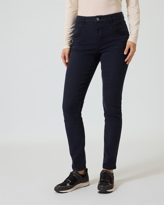 Produktabbildung für Jeans mit zulaufendem Bein