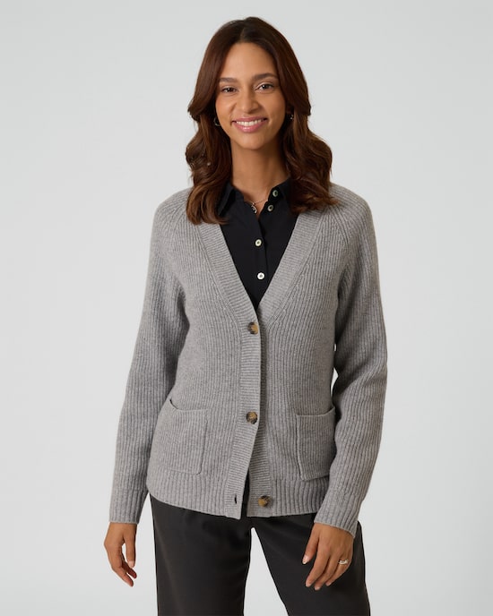 Produktabbildung für Cardigan mit aufgesetzten Taschen