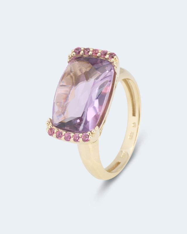 Ring mit Amethyst