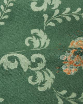 Schal im Exklusiv-Jacquard-Design