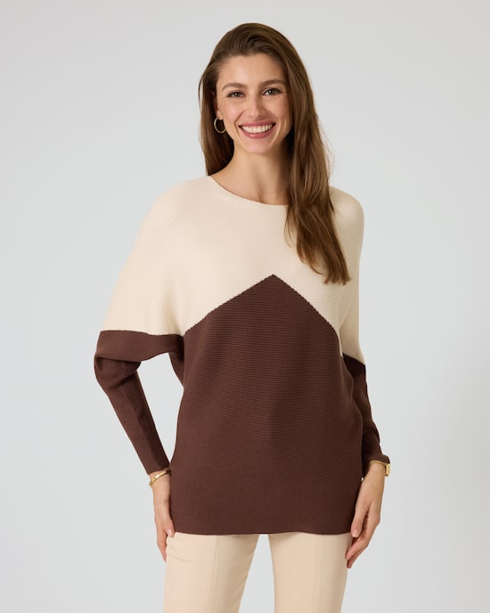 Produktabbildung für Pullover mit Fledermausarm