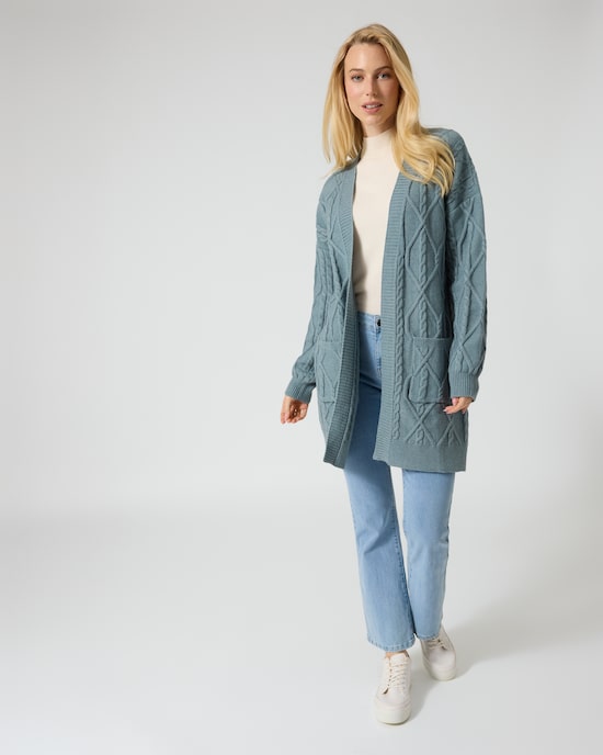 Produktabbildung für Longcardigan mit Zopfstrickmuster