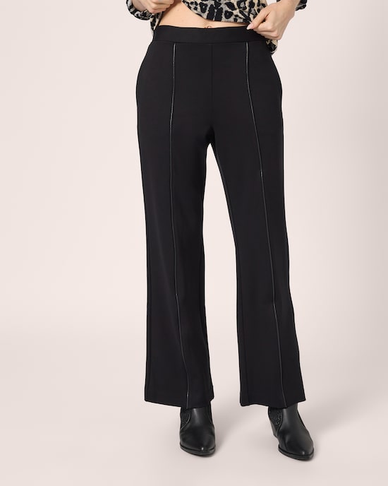 Produktabbildung für Schlupfhose mit Lederdetails