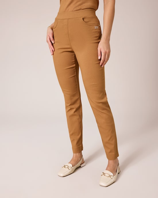 Produktabbildung für Schlupfhose im Jacquard-Bengalin