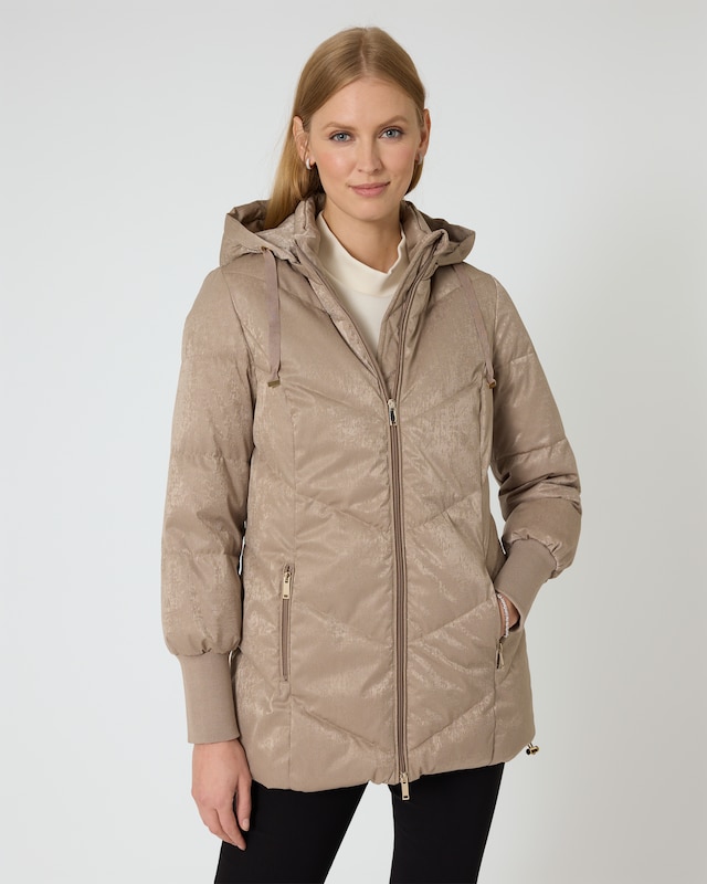 Steppjacke mit Strickmanschetten