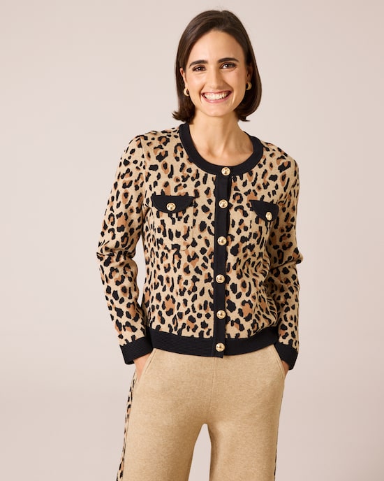 Produktabbildung für Strickcardigan mit Leomuster