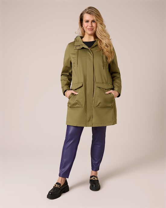 Produktabbildung für Parka mit Stern-Stickerei