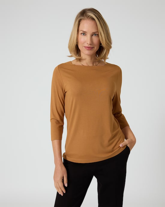 Produktabbildung für Shirt mit U-Boot-Ausschnitt