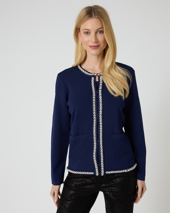 Produktabbildung für Strickjacke mit Deko