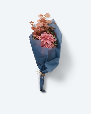 Produktabbildung 3 für Blumen-Arrangement im Seidenpapier