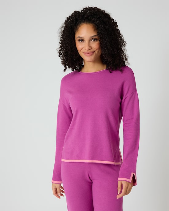 Produktabbildung für Pullover mit Kontrastdetails