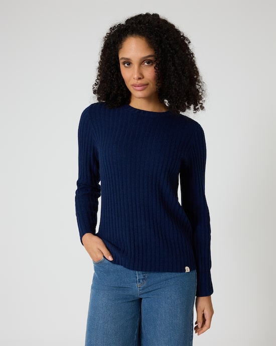 Produktabbildung für Pullover mit Cut-Out
