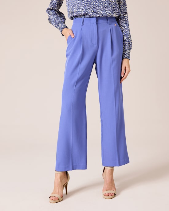 Produktabbildung für Marlenehose mit Bundfalten