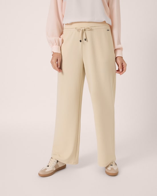 Produktabbildung für "Techno-Stretch"-Hose mit Bindedetail