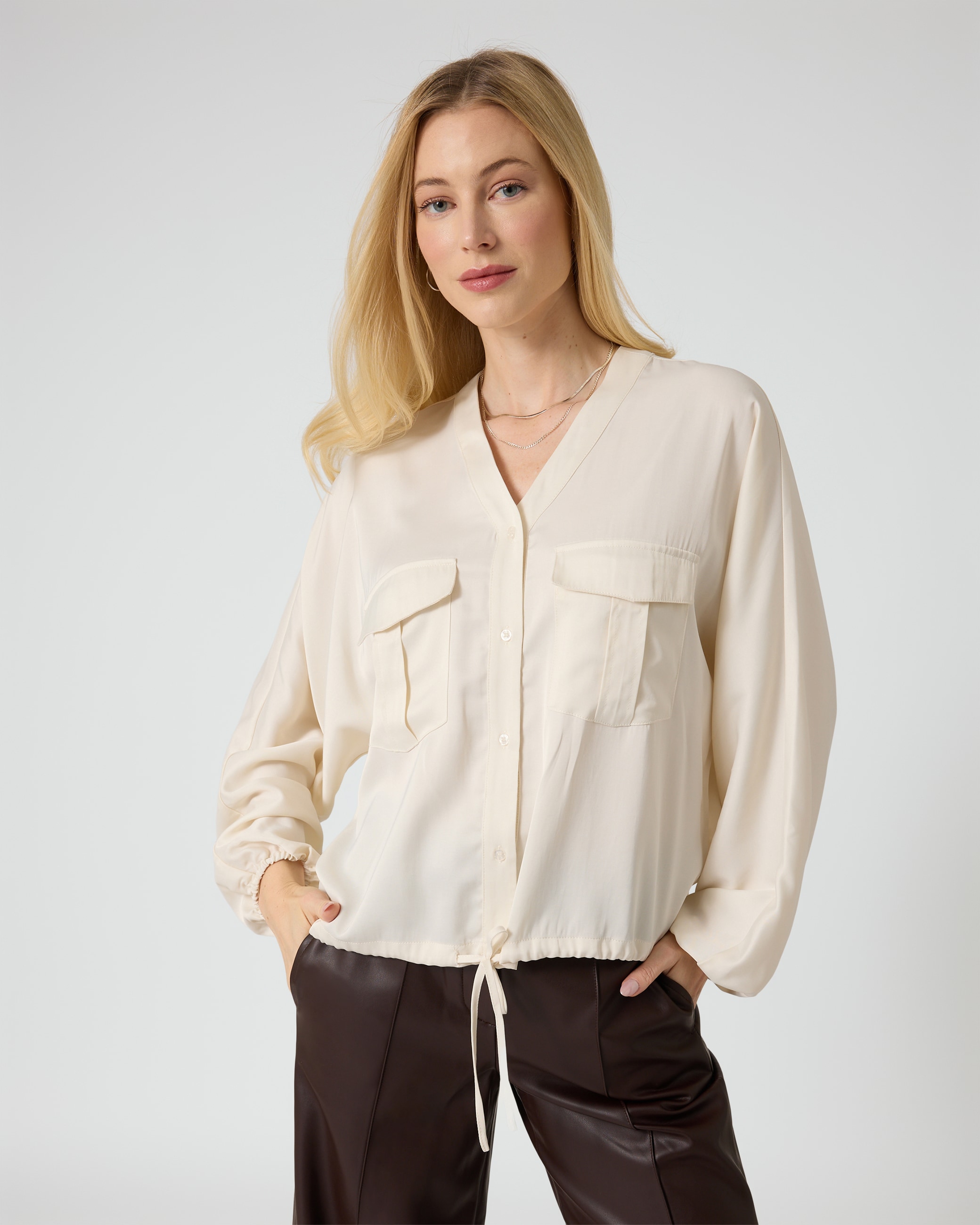 Produktabbildung für Bluse mit Bindeband