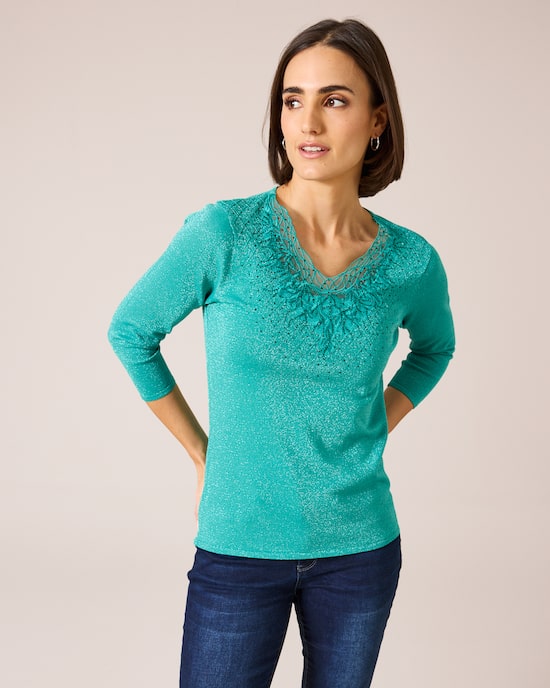 Produktabbildung für Glow Pullover mit Stickerei und Spitze