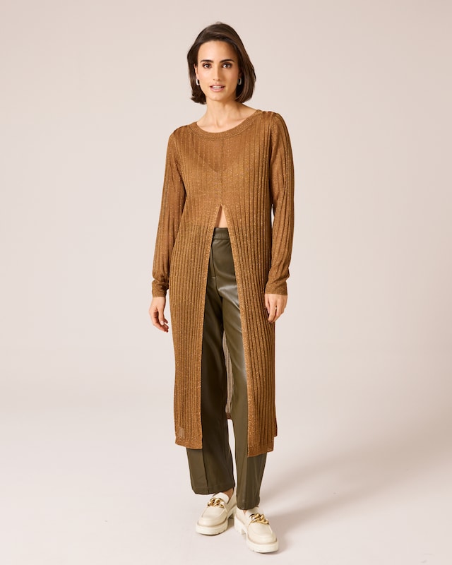 Pullover mit Schlitz