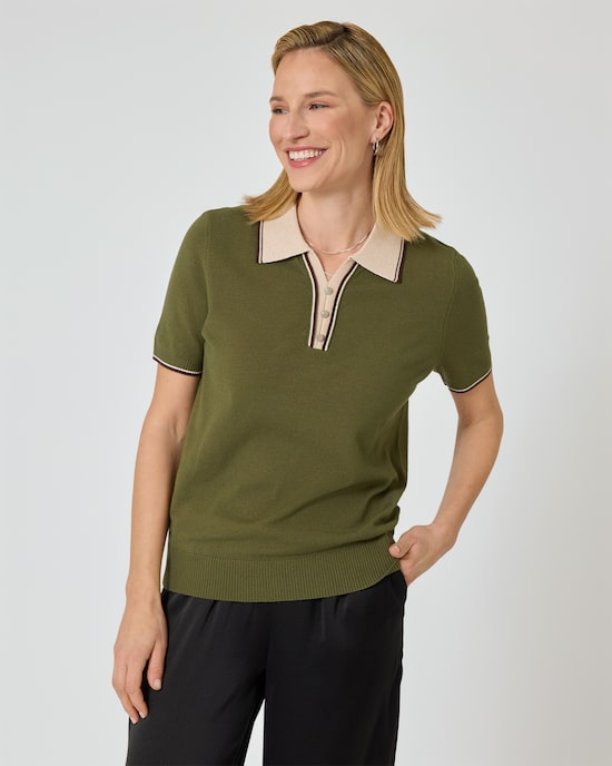 Produktabbildung für Poloshirt mit Kontrastkragen