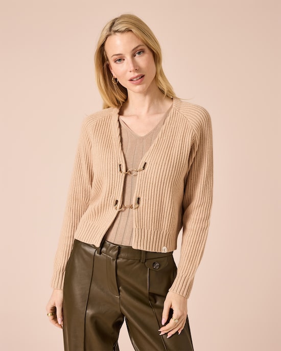 Produktabbildung für Cardigan mit Schnallendetail