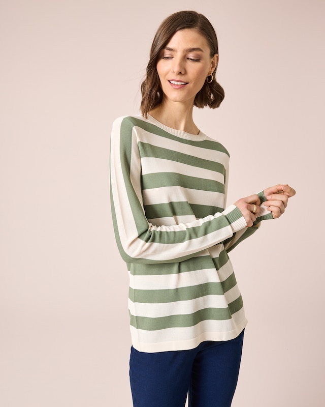 Pullover mit Streifen