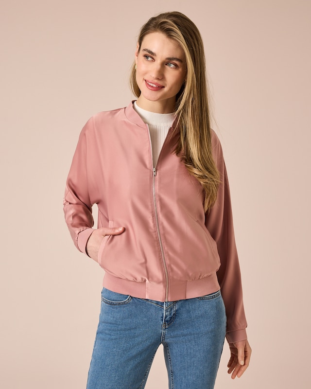 Jacke in Glanzoptik