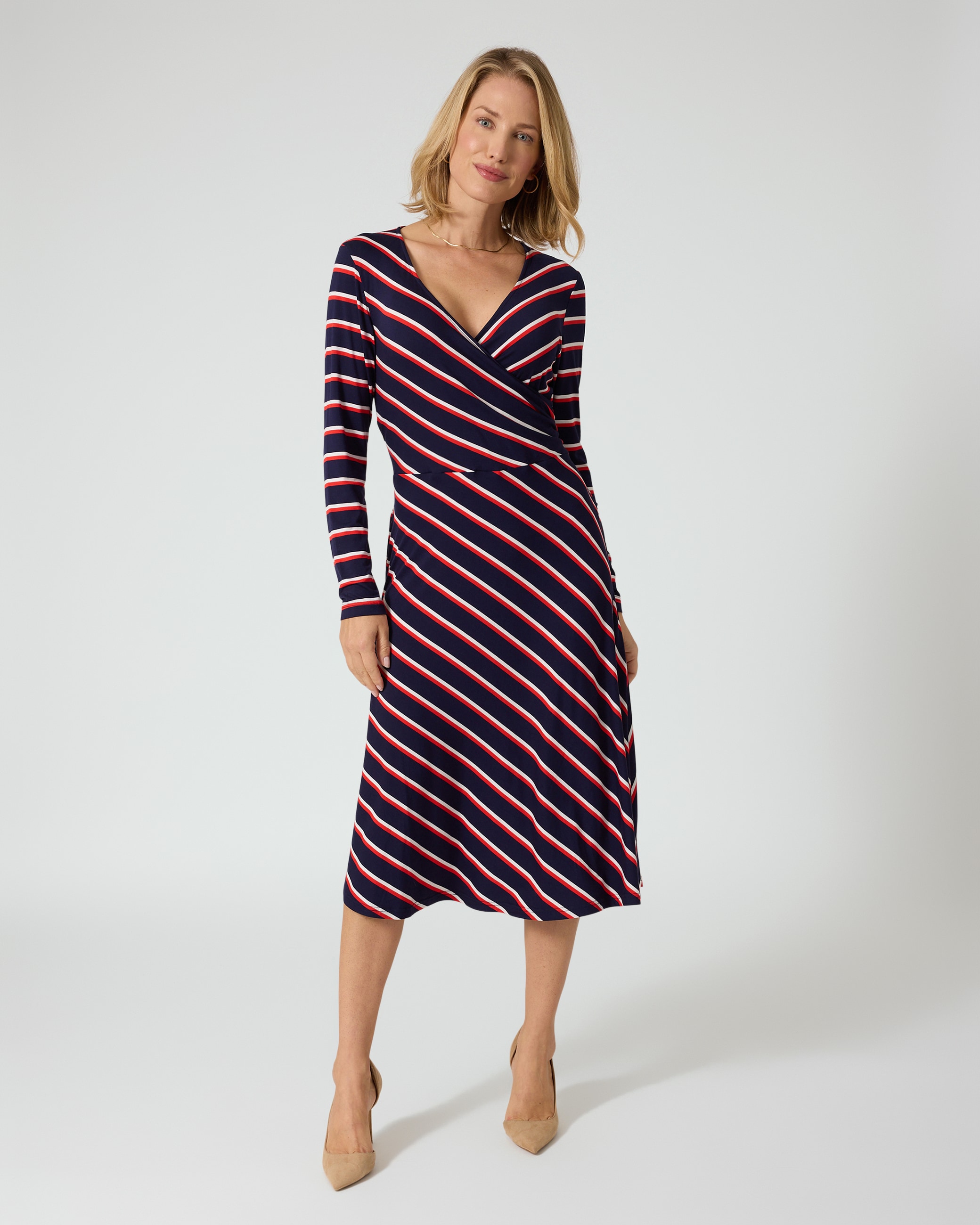 Produktabbildung für Kleid in Wickel-Optik