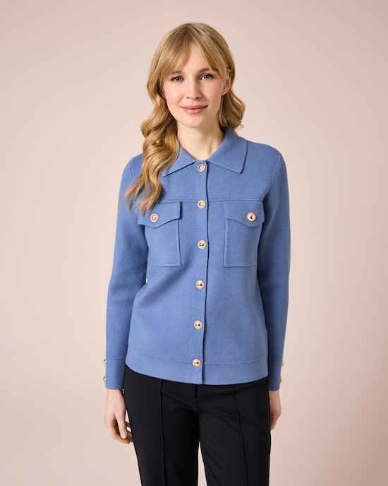 Produktabbildung für Strickblazer mit Dekoknöpfen