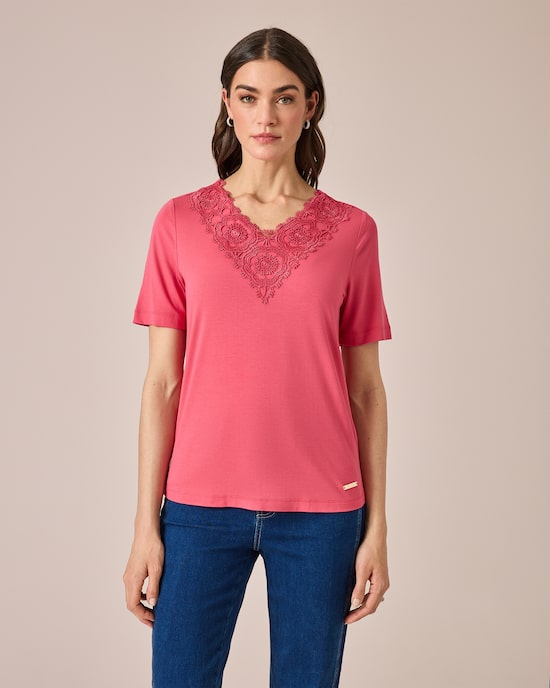 Produktabbildung für Shirt mit Spitzenbesatz