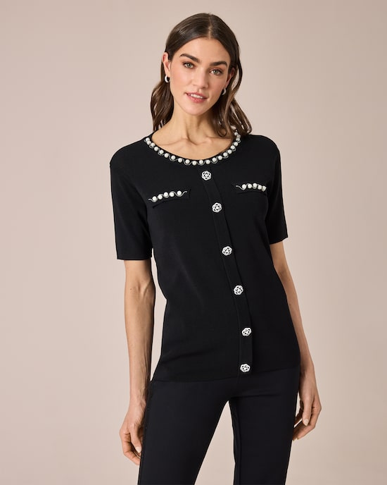 Produktabbildung für Pullover "Rosenknöpfe"