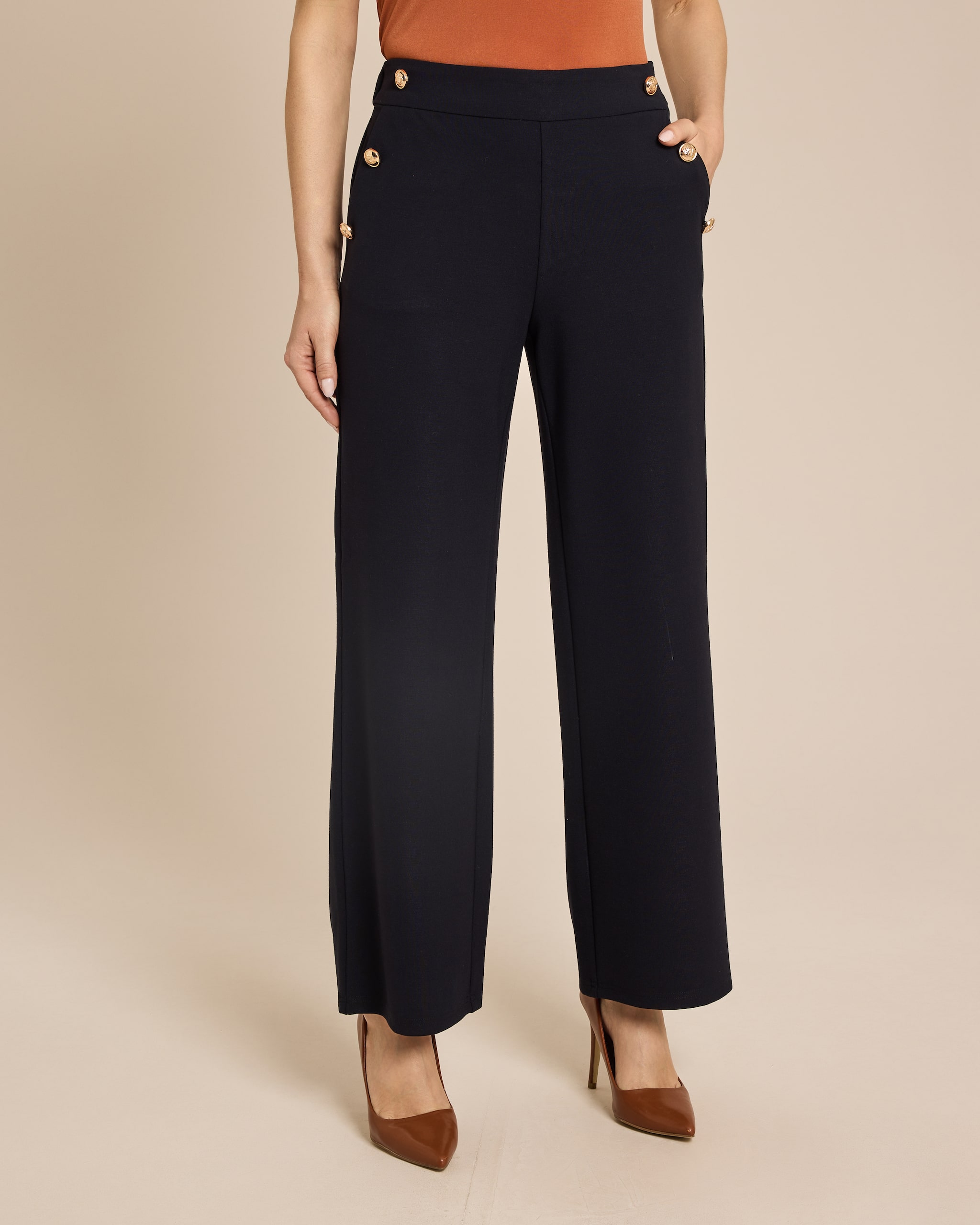 Produktabbildung für Couture Hose mit Knopfdetails