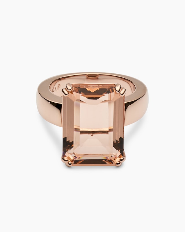 Ring mit Zirkonia