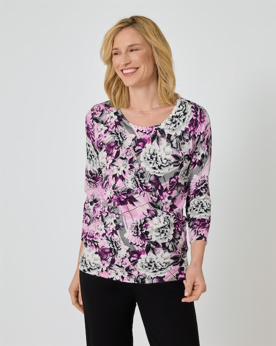 Produktabbildung für Classic Pullover mit Blumen- und Karomuster