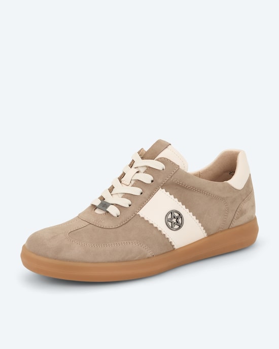 Produktabbildung für Sneaker mit THOM-Stern-Emblem