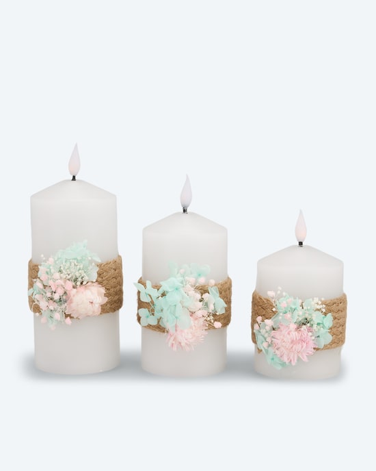 Produktabbildung für 3 LED-Stumpenkerzen mit Blumen-Deko