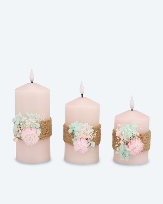 Produktabbildung für 3 LED-Stumpenkerzen mit Blumen-Deko