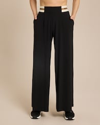 Produktabbildung für Marlenehose mit Logobund