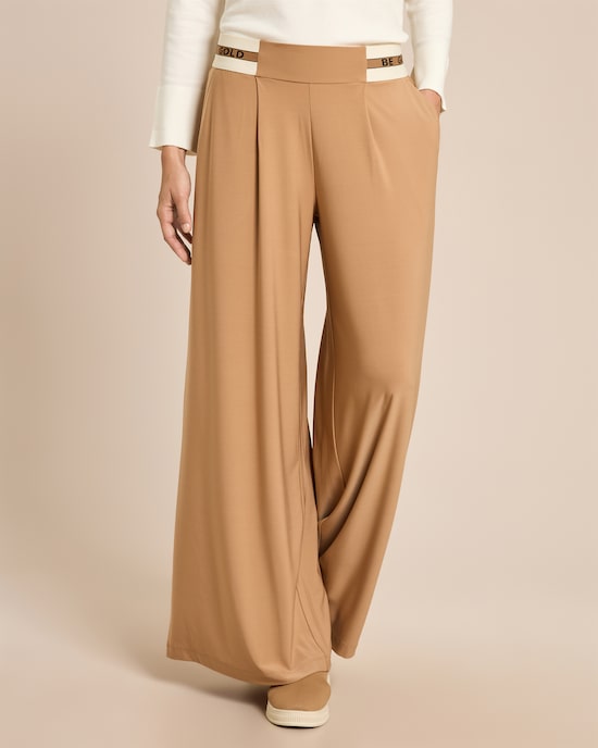 Produktabbildung für Marlenehose mit Logobund
